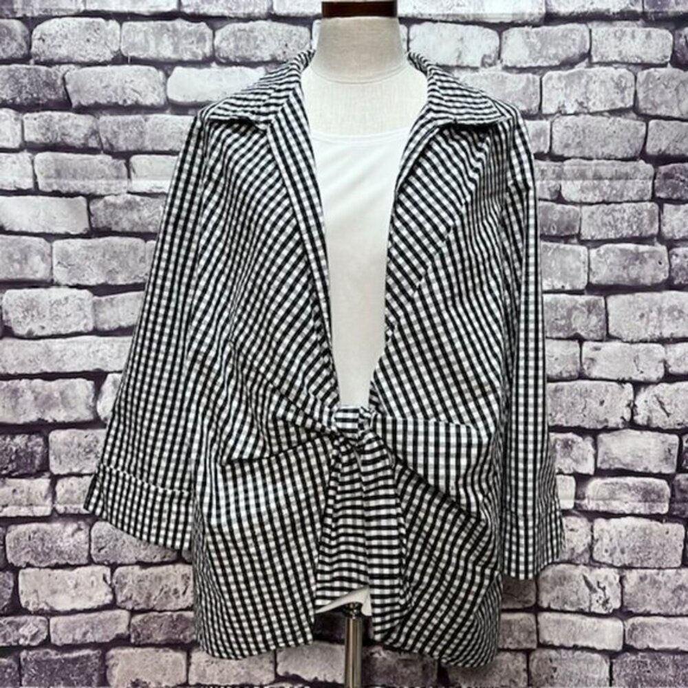 CJ Banks Black & White Blouse With Attached Tank Size 3X